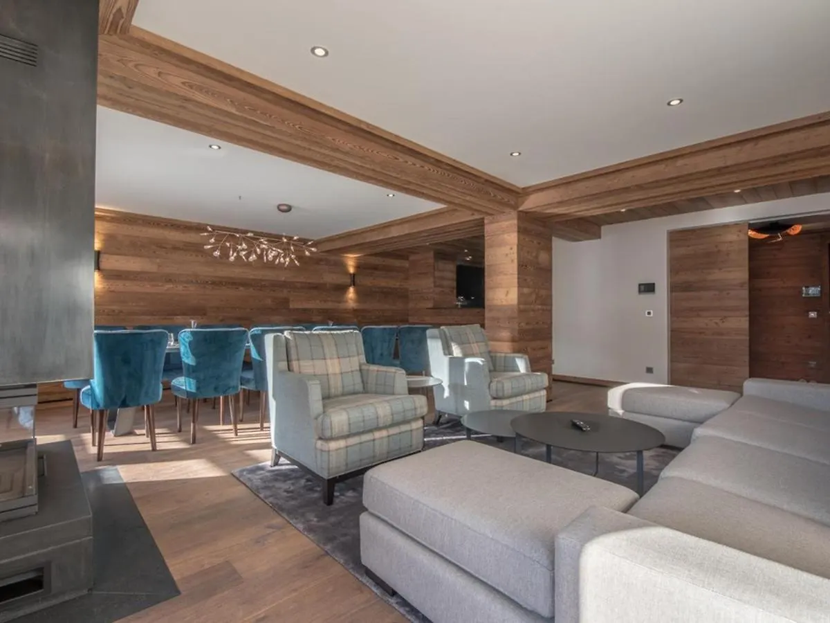 Appartement De Luxe Aux Allues : 5 Ch, Skis Aux Pieds, Terrasses, Services Premium - Fr-1-613-18 Méribel